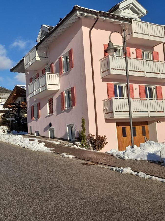 Casa Vacanze Rosa 브레쯔 외부 사진