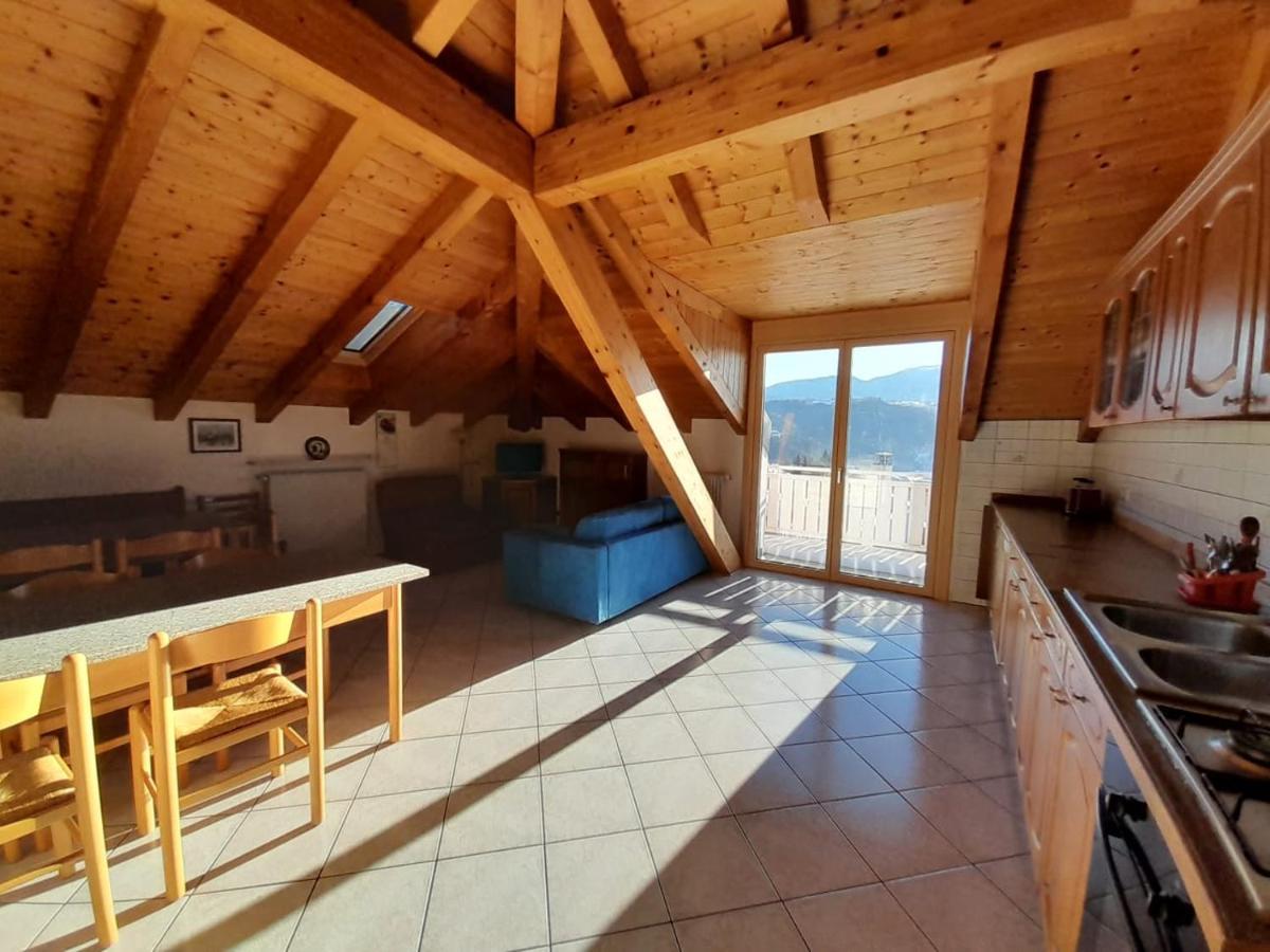 Casa Vacanze Rosa 브레쯔 외부 사진
