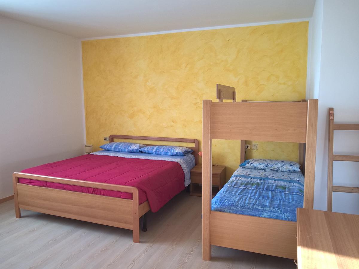 Casa Vacanze Rosa 브레쯔 외부 사진